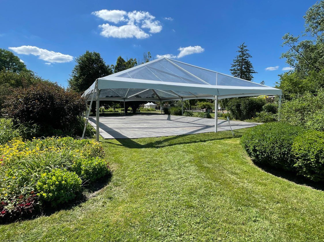 clear top frame tent with flooring