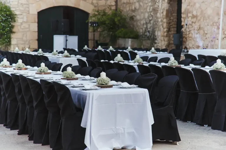 Table Runners and Table Skirts need me Oakland Wayne Macomb County Mi